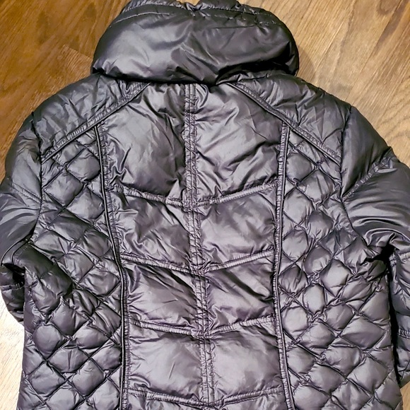 ‼️Sold‼️ Guess Puffer Jacket - Picture 4 of 6